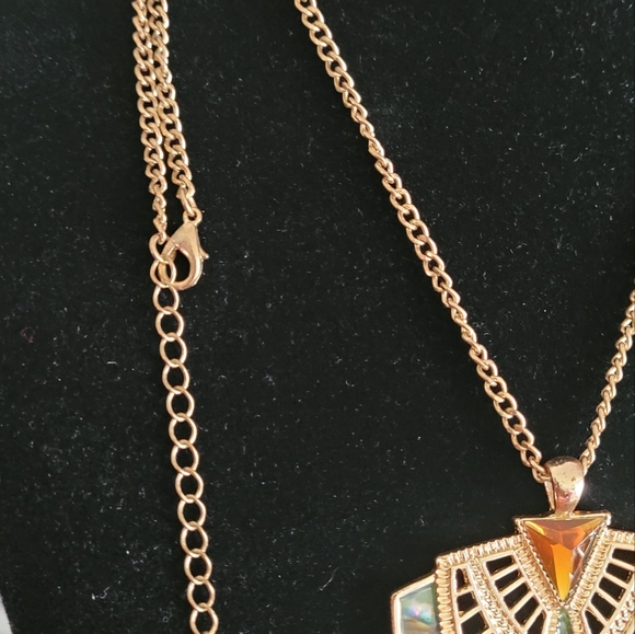 Abalone and Resin Necklace - Picture 5 of 10